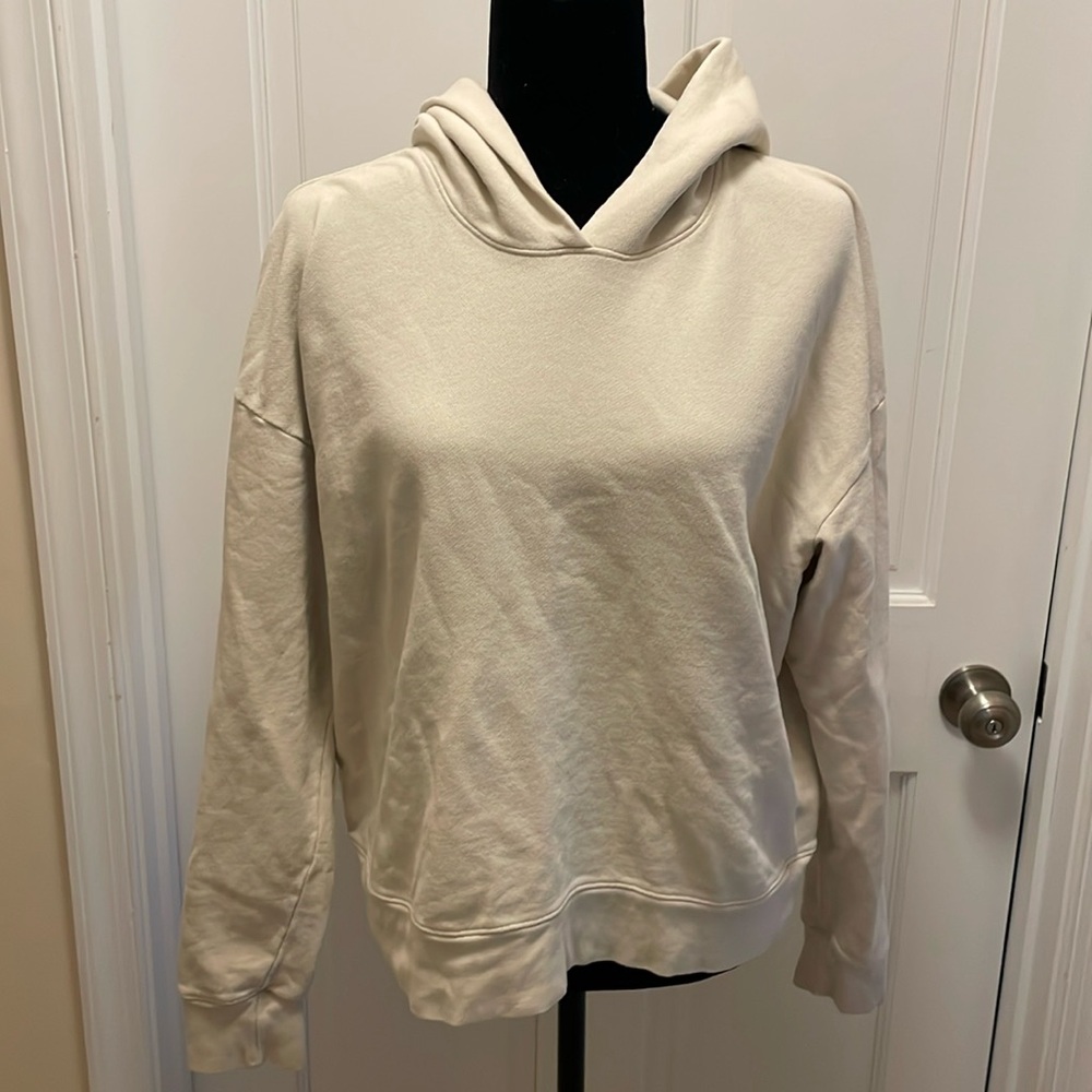 🍋 James Pearce 100% cotton cream pullover hoodie size 4